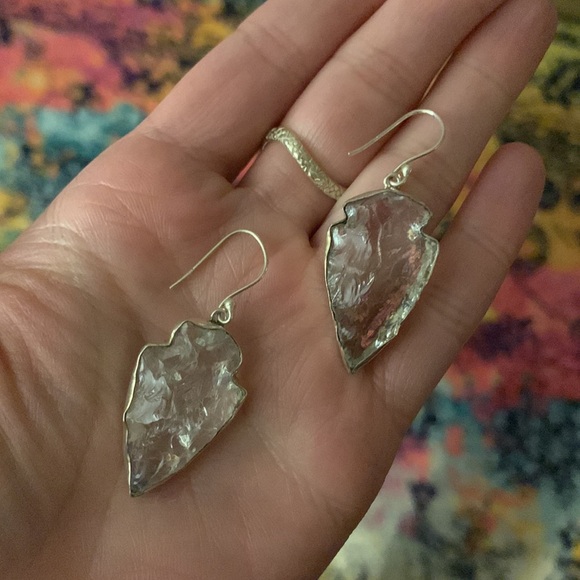 925s Angel Aura Quartz Arrowhead Earrings & Snake Ring - Picture 9 of 17